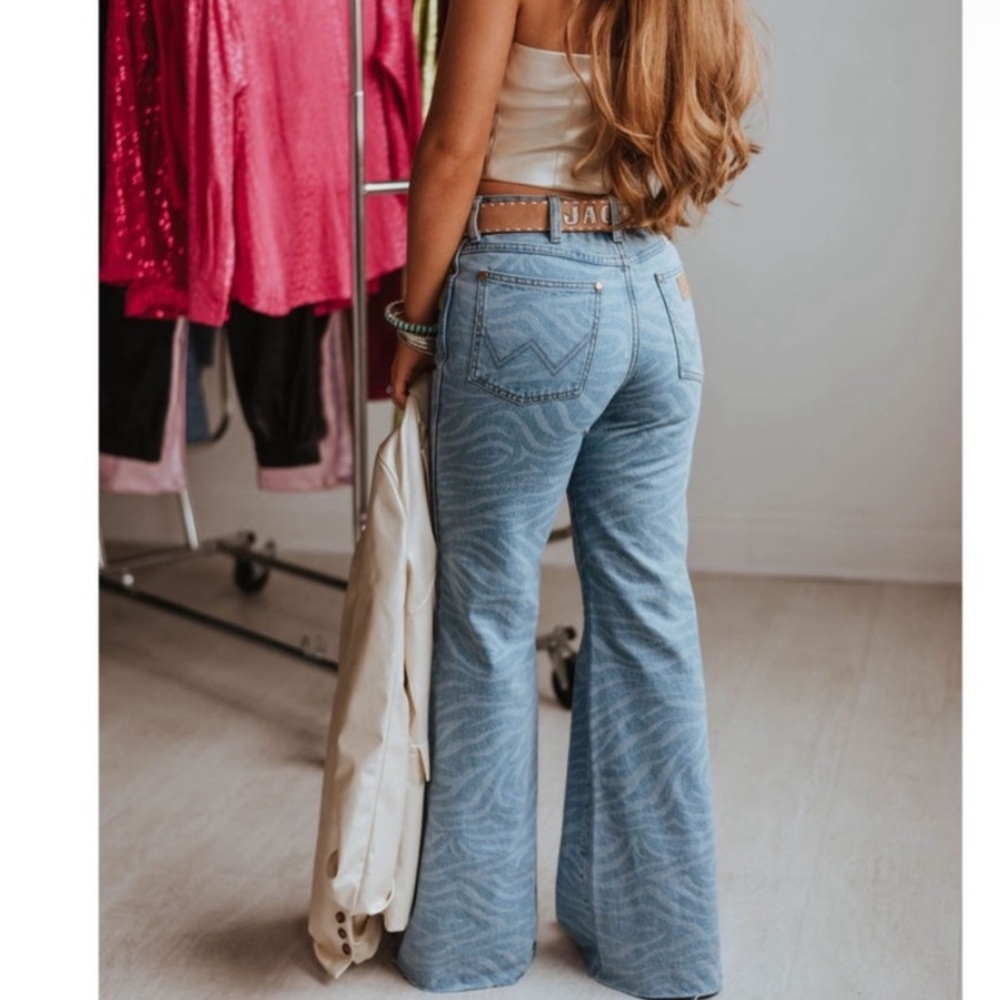 NWT WRANGLER WANDERER JEANS